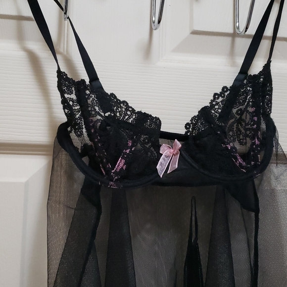 Surprise parties sheer sexy cami - Picture 2 of 8